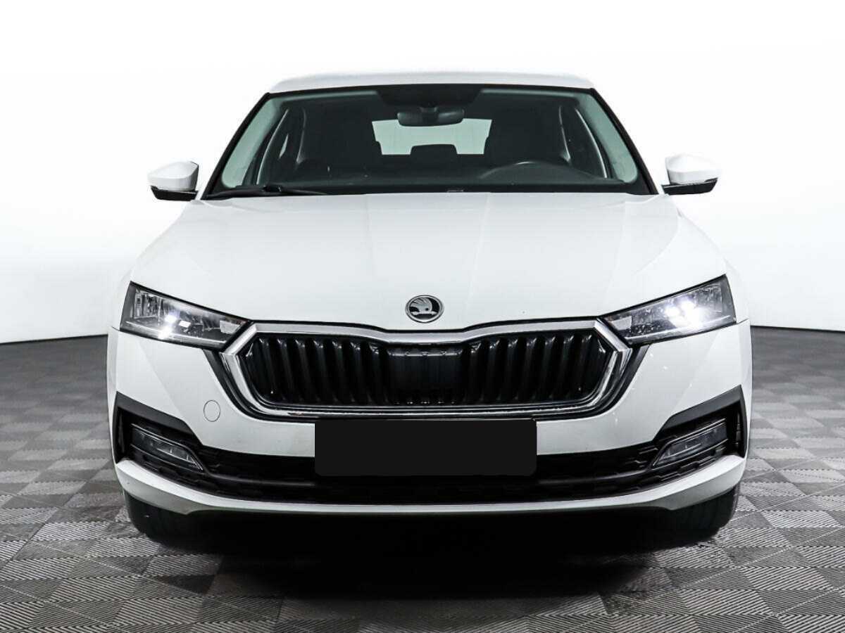 Skoda Octavia с пробегом — 2021 год. Фото: #1