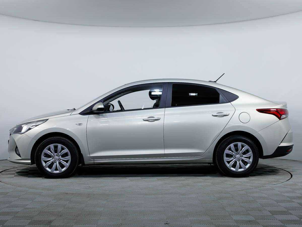 Hyundai Solaris с пробегом — 2020 год. Фото: #6