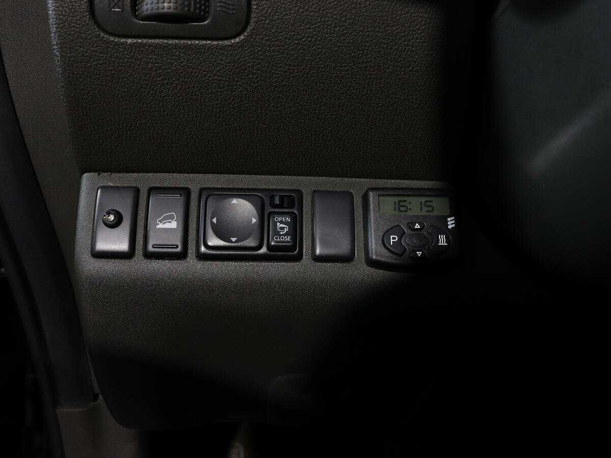 Nissan Pathfinder с пробегом — 2013 год. Фото: #16