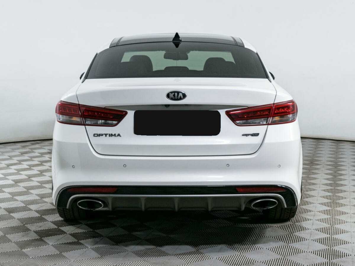 Kia Optima с пробегом — 2016 год. Фото: #4