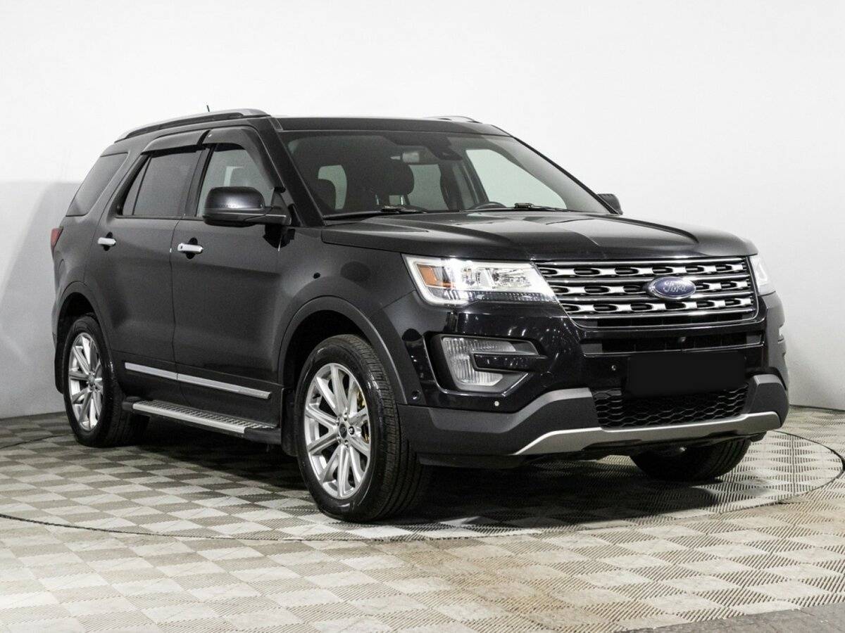 Ford Explorer с пробегом — 2017 год. Фото: #2