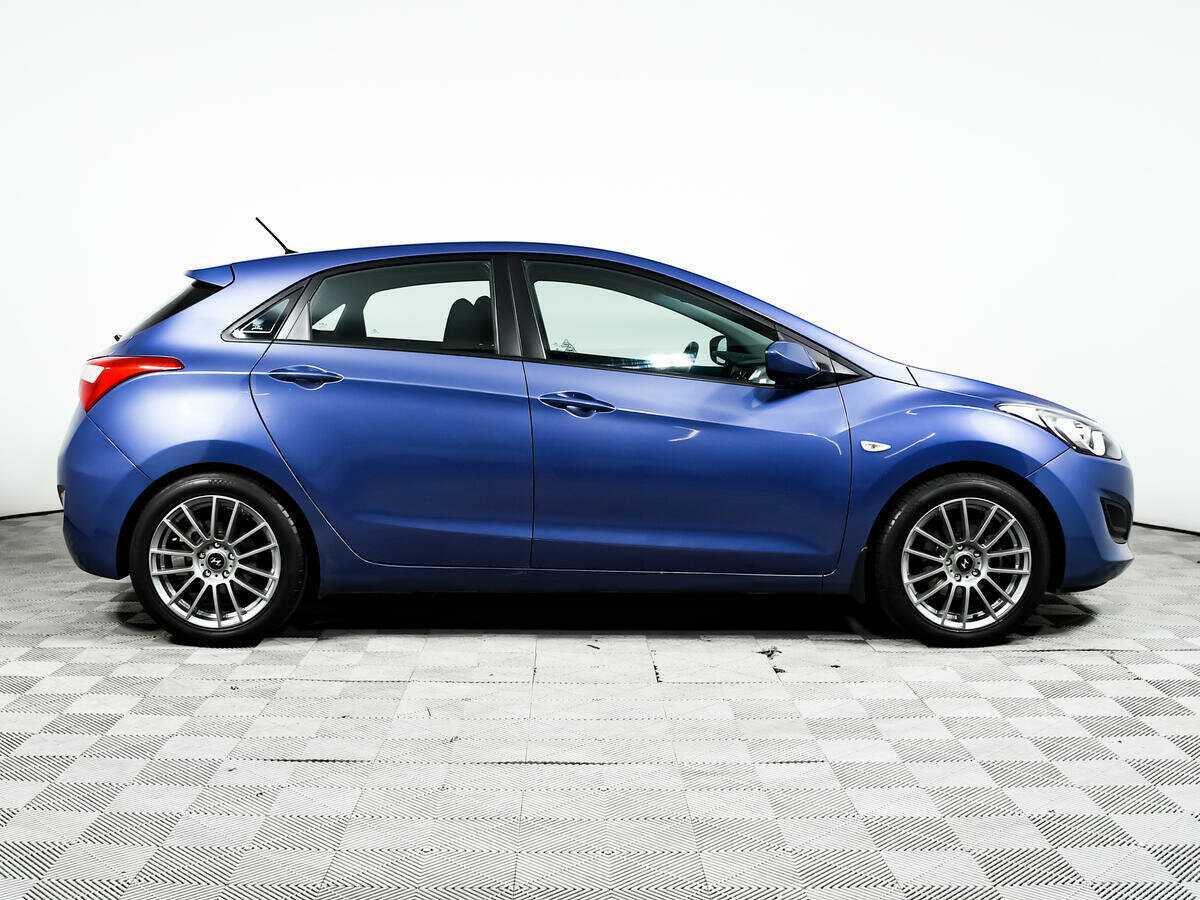 Hyundai i30 с пробегом — 2014 год. Фото: #3
