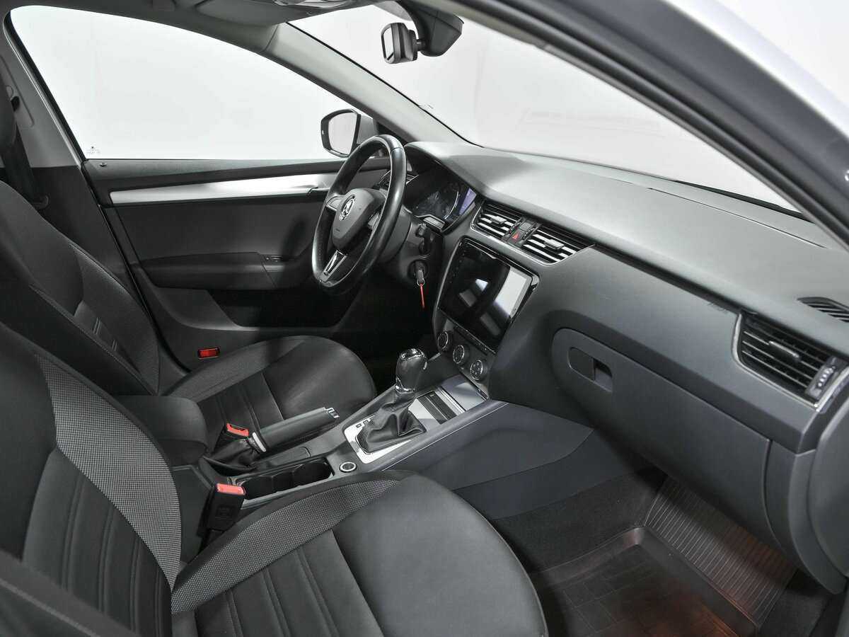 Skoda Octavia с пробегом — 2017 год. Фото: #14