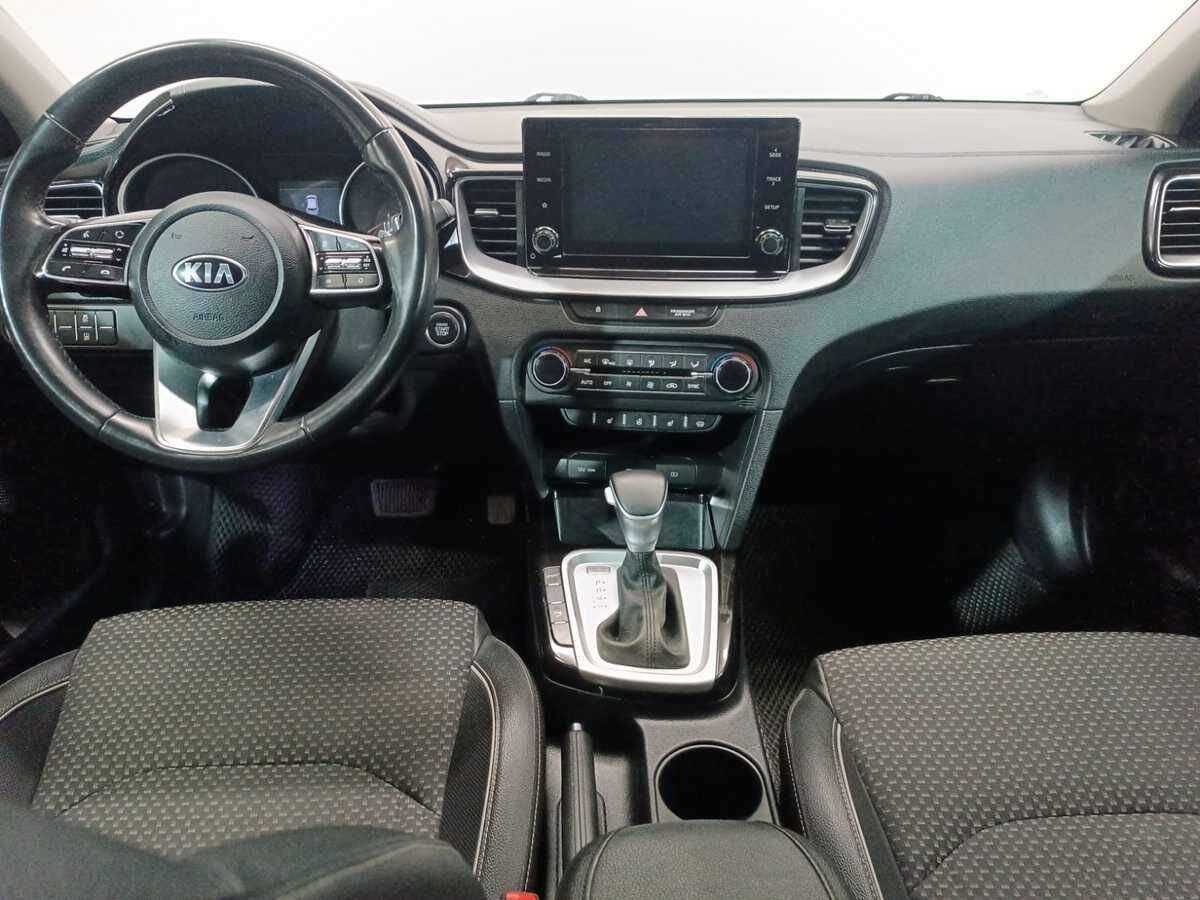 Kia Ceed с пробегом — 2021 год. Фото: #8