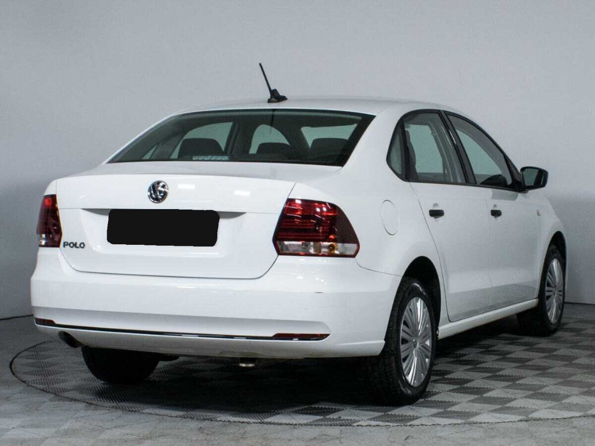 Volkswagen Polo с пробегом — 2019 год. Фото: #4