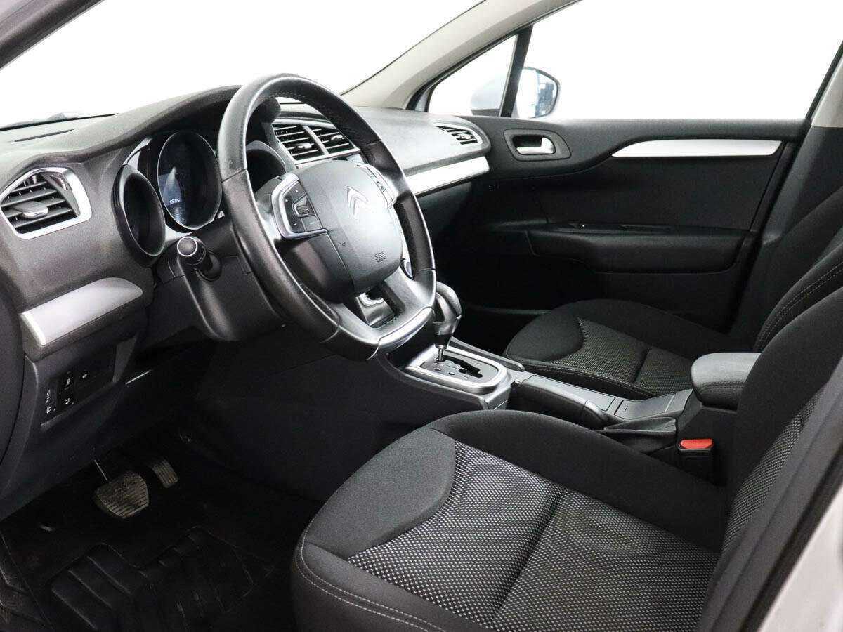 Citroen C4 с пробегом — 2015 год. Фото: #7