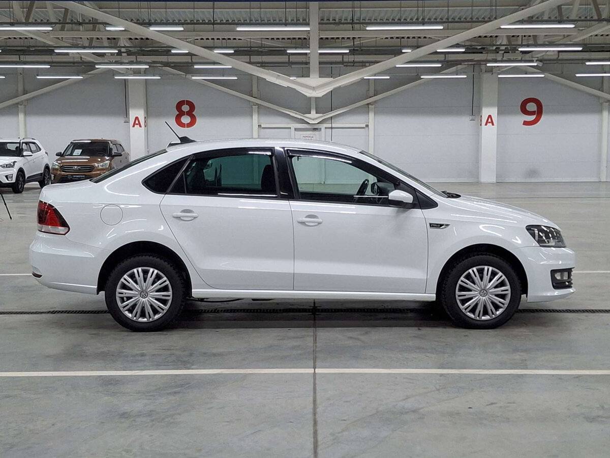 Volkswagen Polo с пробегом — 2018 год. Фото: #3