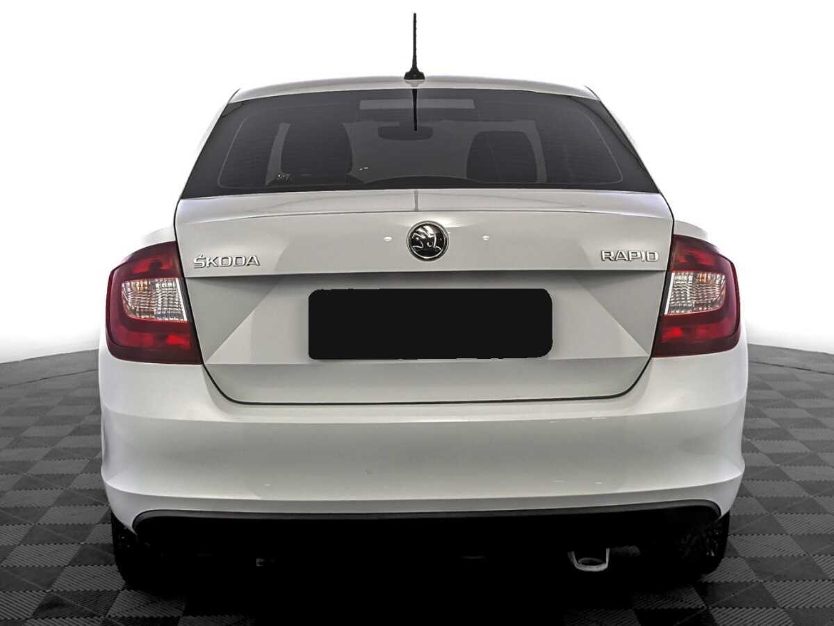 Skoda Rapid с пробегом — 2019 год. Фото: #5