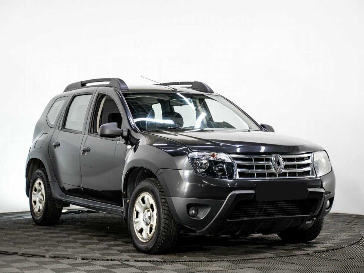 Renault Duster с пробегом — 2013 год. Фото: #2