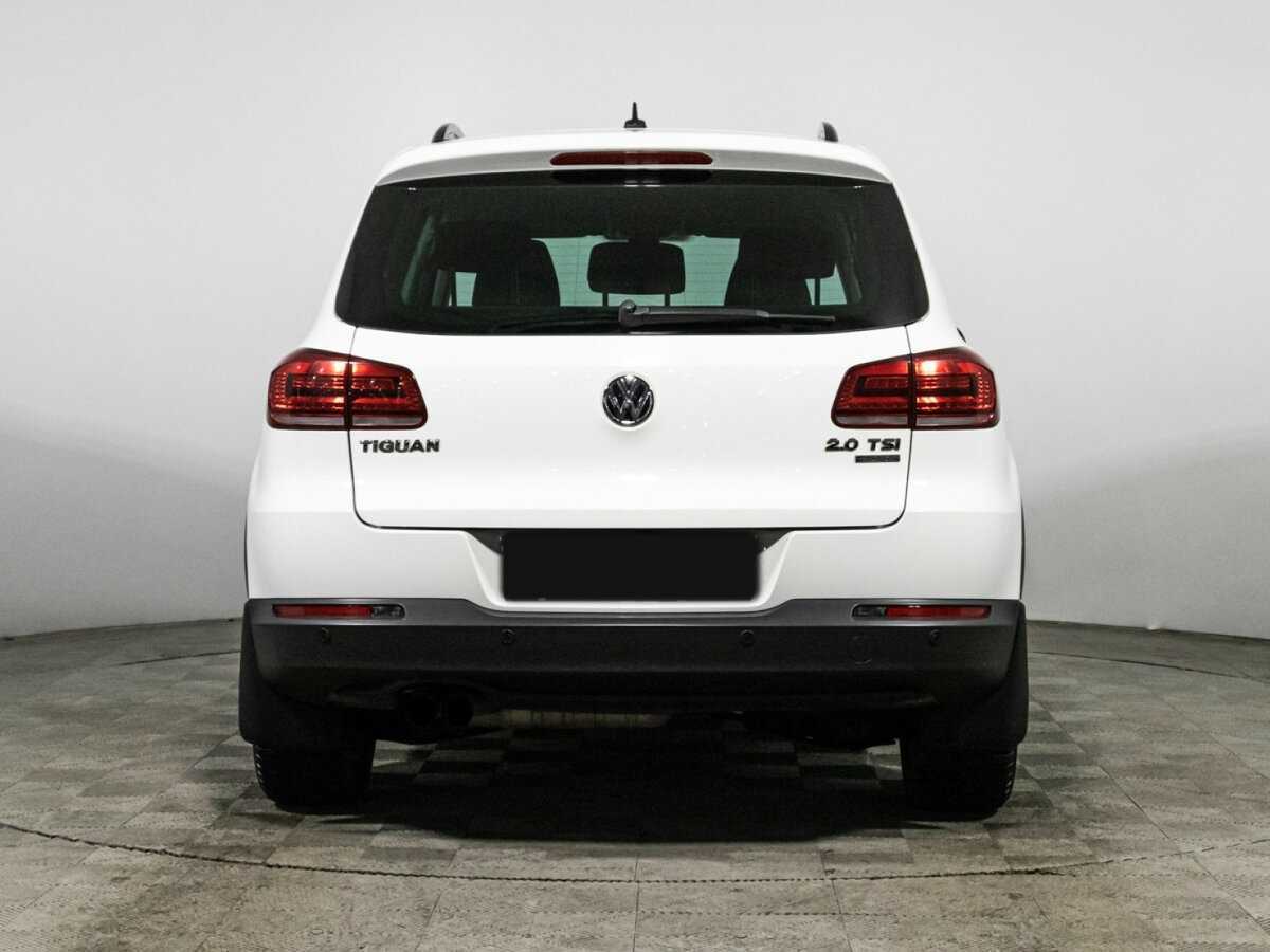Volkswagen Tiguan с пробегом — 2015 год. Фото: #5