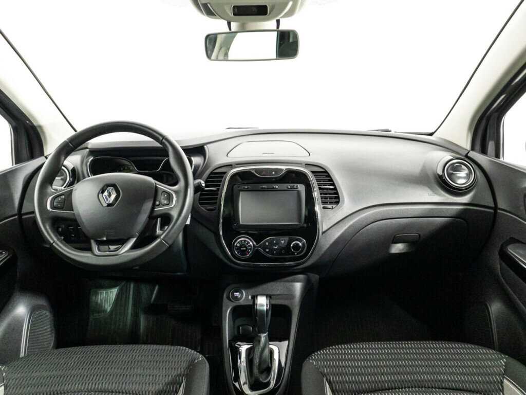 Renault Kaptur с пробегом — 2016 год. Фото: #12