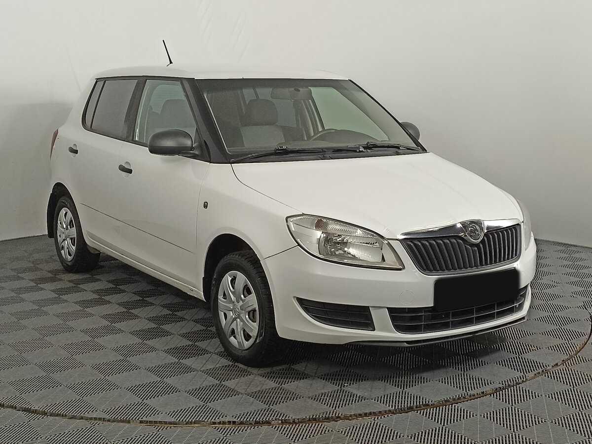 Skoda Fabia с пробегом — 2013 год. Фото: #2