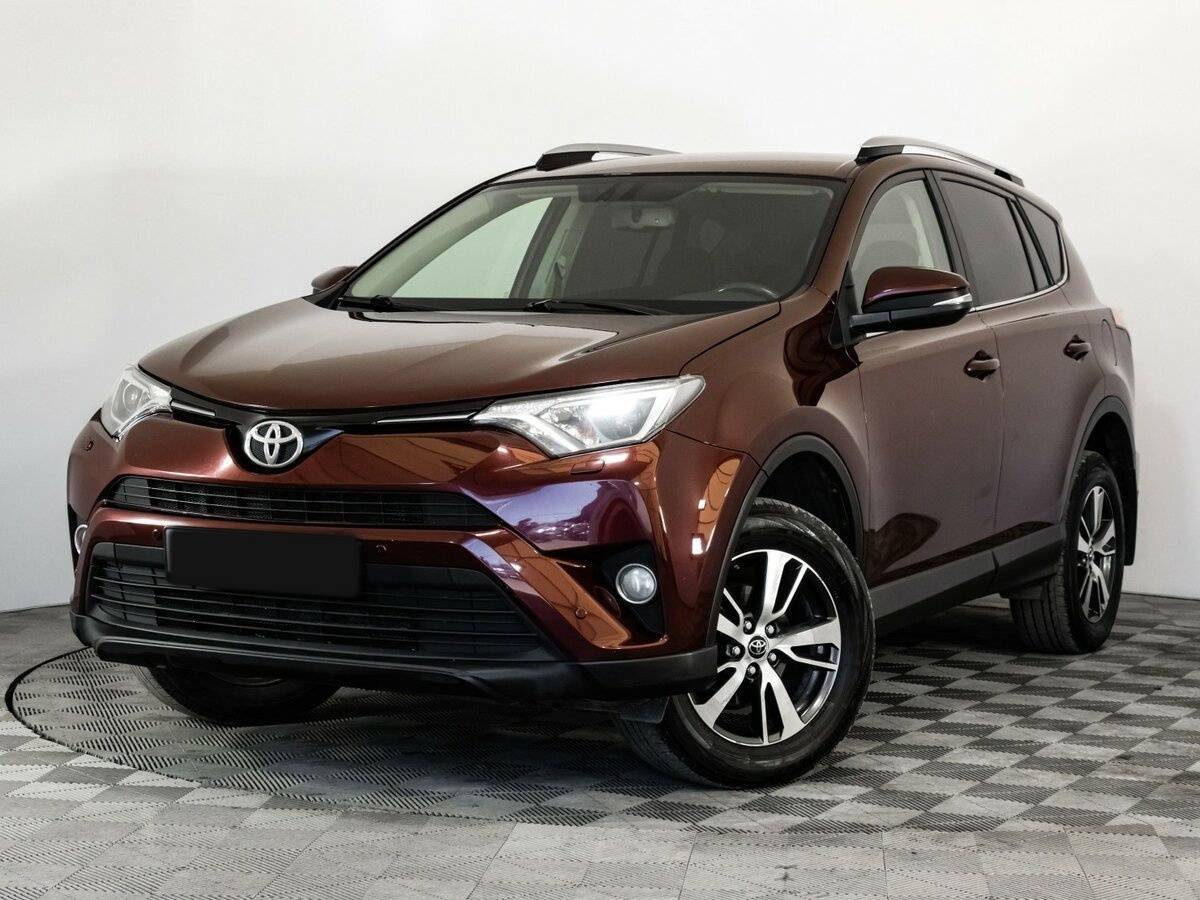 Toyota RAV4 с пробегом — 2017 год. Посмотреть фото