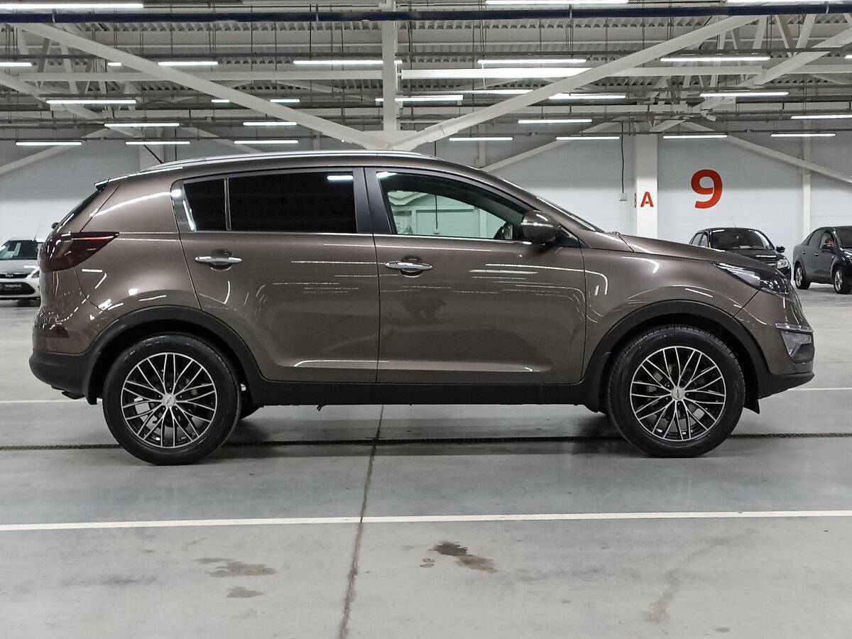 Kia Sportage с пробегом — 2013 год. Фото: #3