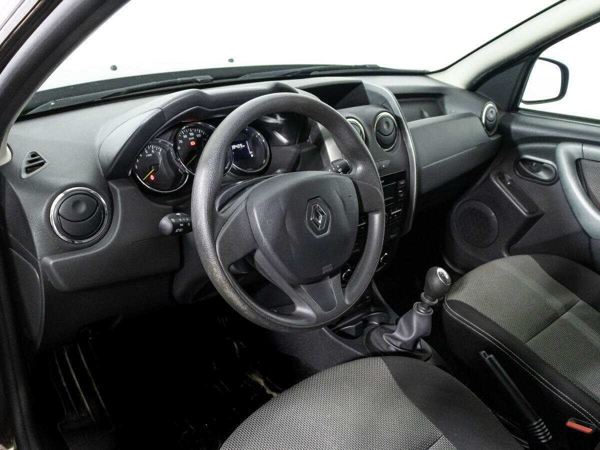Renault Duster с пробегом — 2018 год. Фото: #10