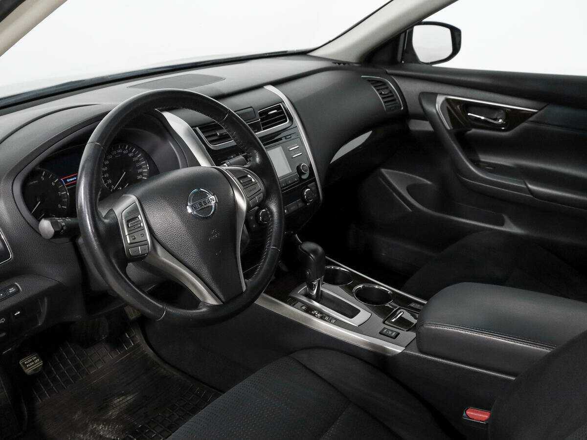 Nissan Teana с пробегом — 2014 год. Фото: #8