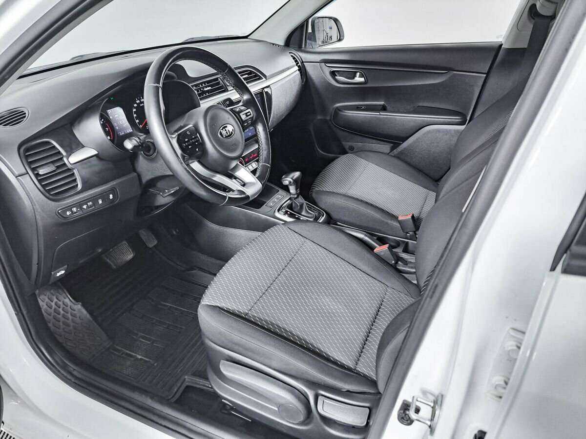 Kia Rio с пробегом — 2017 год. Фото: #15