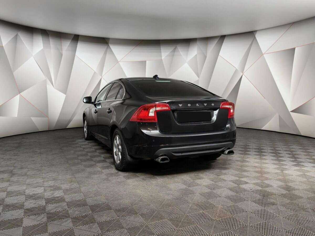 Volvo S60 с пробегом — 2013 год. Фото: #3