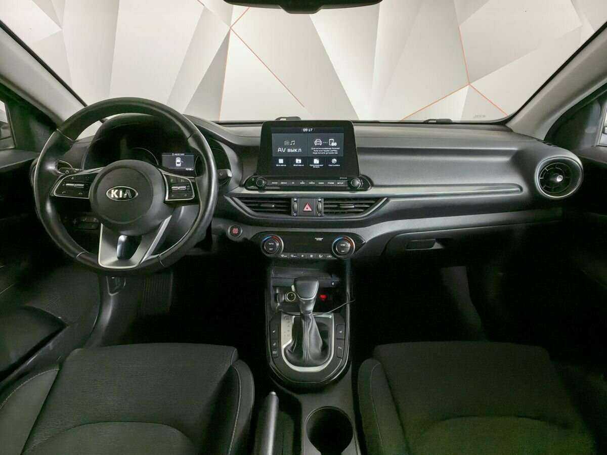 Kia Cerato с пробегом — 2019 год. Фото: #9