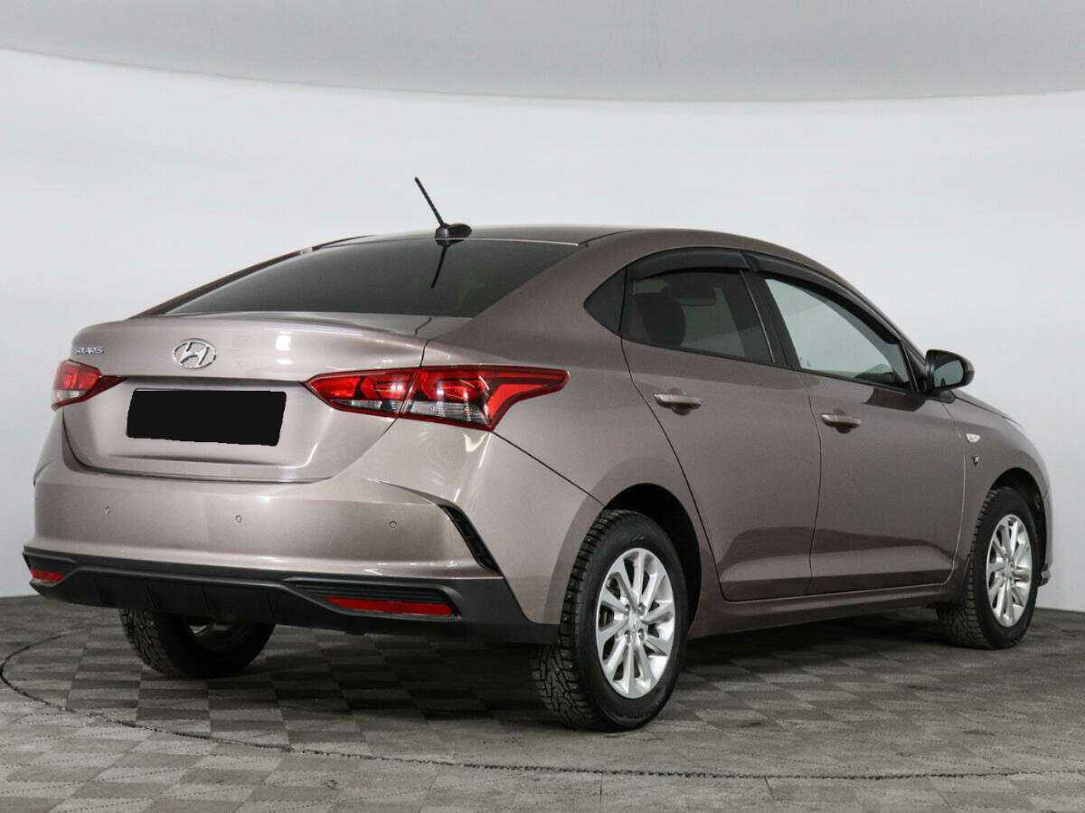 Hyundai Solaris с пробегом — 2021 год. Фото: #4