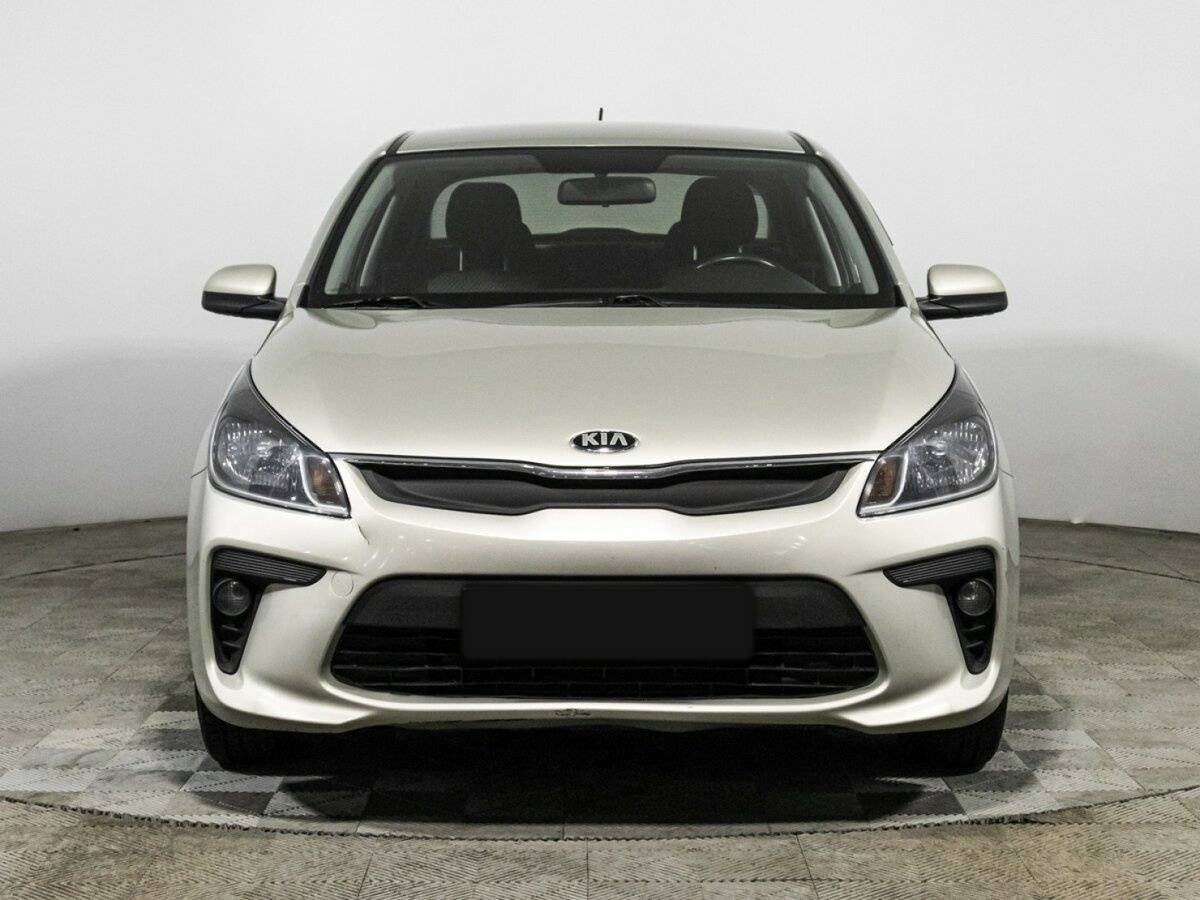Kia Rio с пробегом — 2019 год. Фото: #1