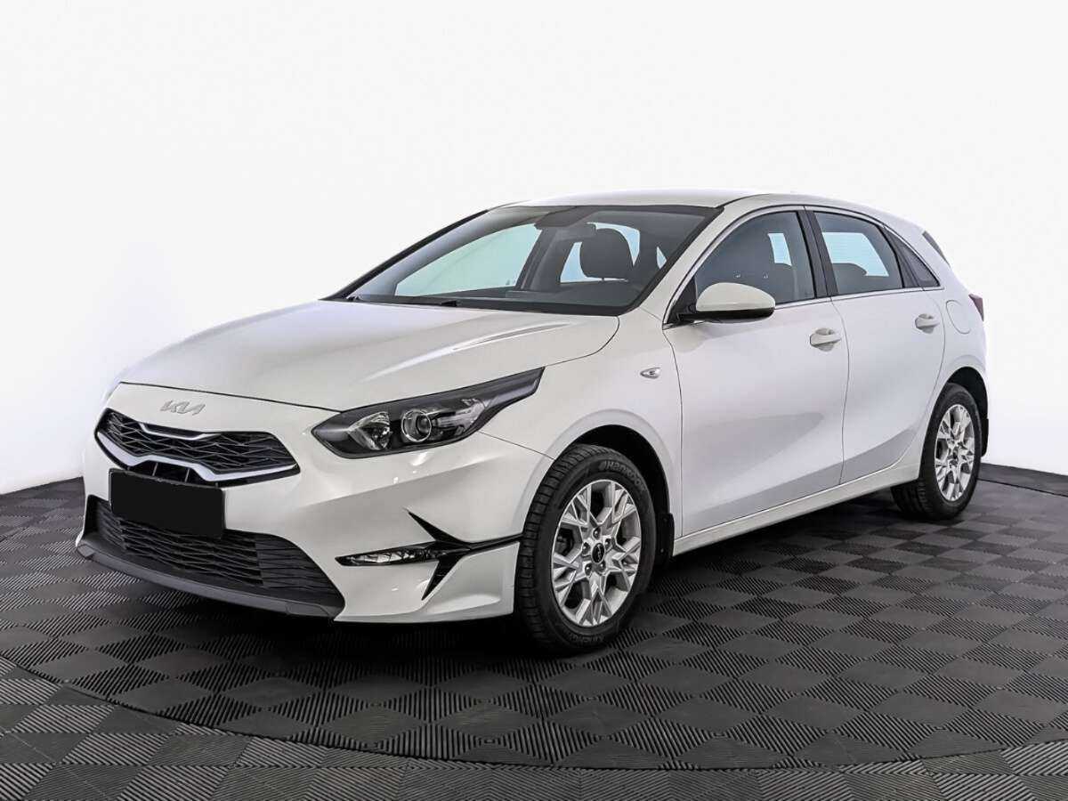 Kia Ceed с пробегом — 2022 год. Посмотреть фото