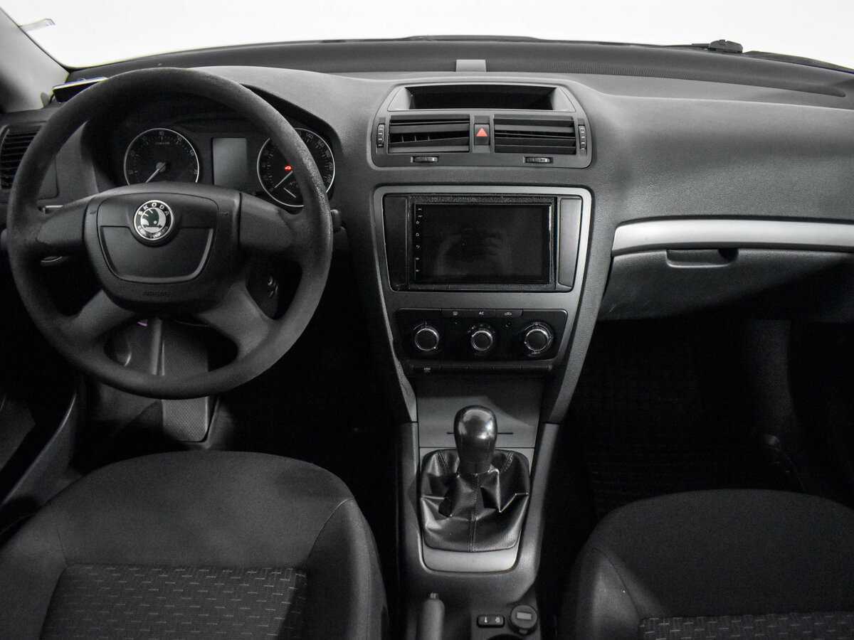 Skoda Octavia с пробегом — 2012 год. Фото: #13