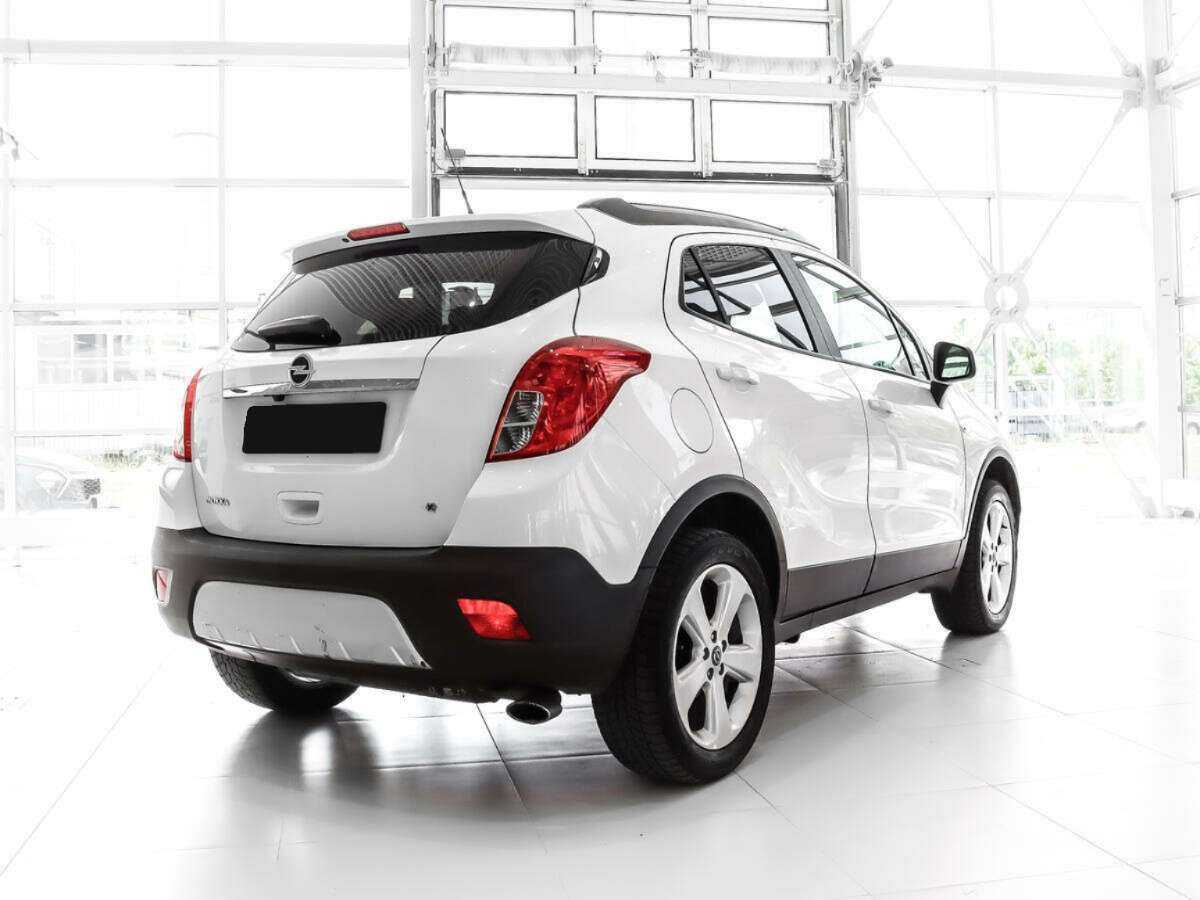 Opel Mokka с пробегом — 2013 год. Фото: #4