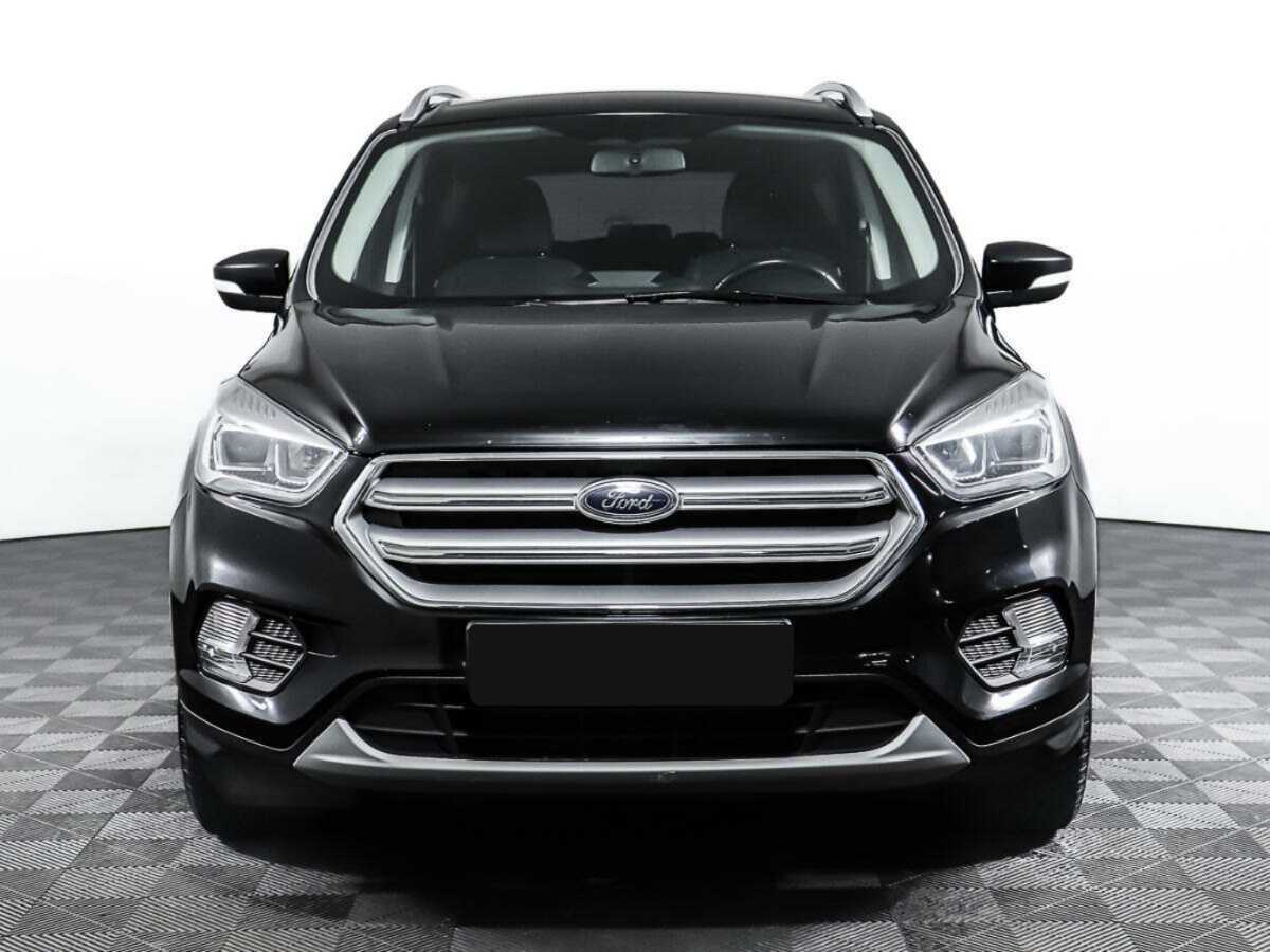 Ford Kuga с пробегом — 2017 год. Фото: #1