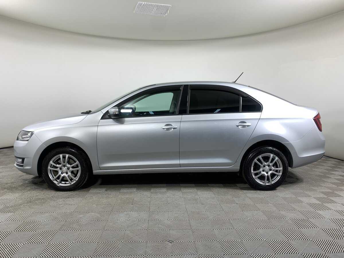 Skoda Rapid с пробегом — 2019 год. Фото: #7