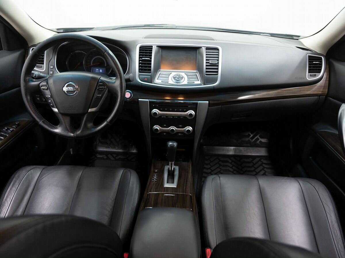 Nissan Teana с пробегом — 2012 год. Фото: #11