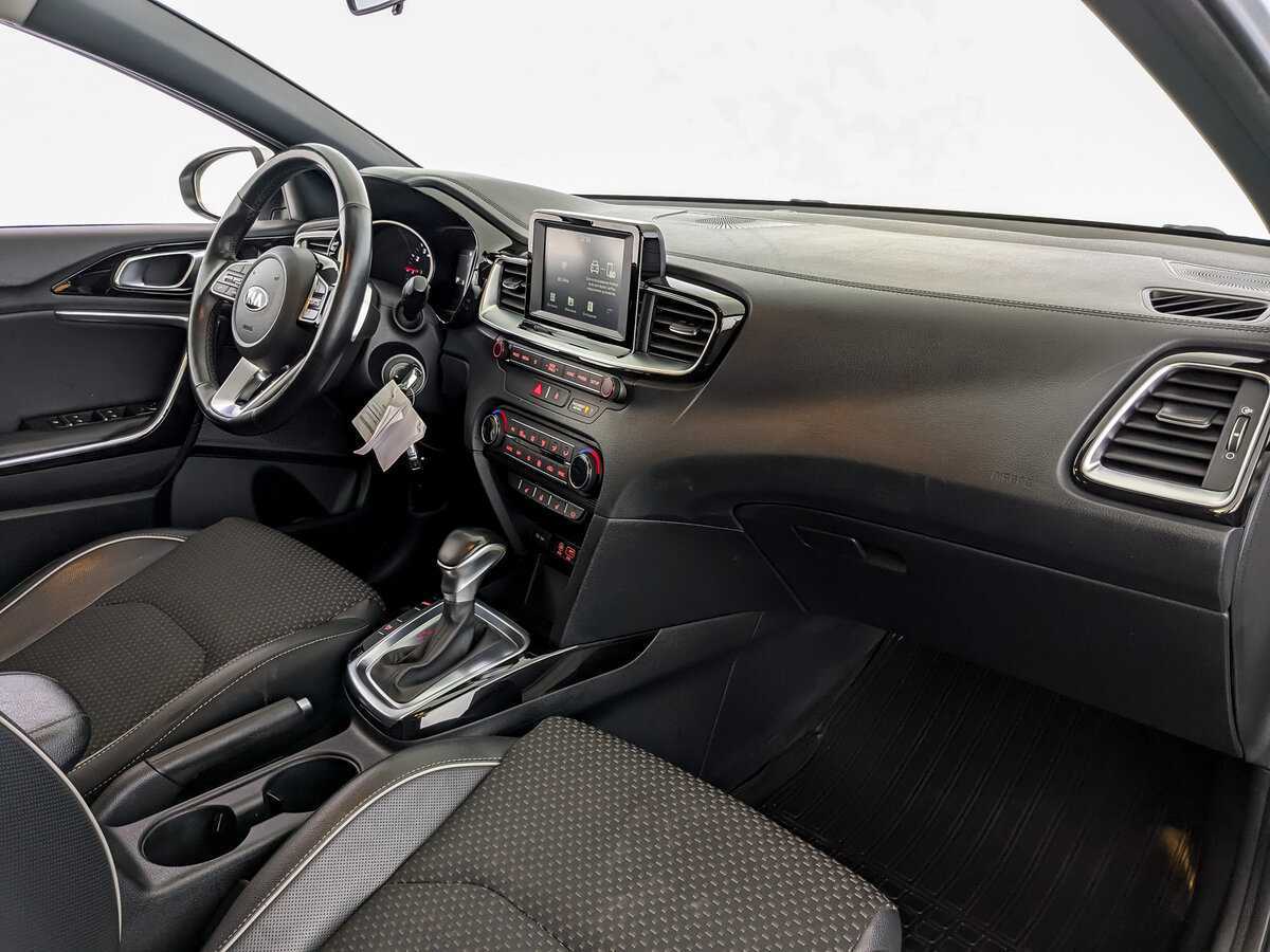 Kia Ceed с пробегом — 2018 год. Фото: #8