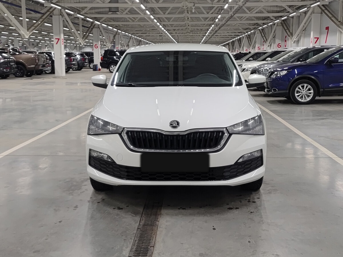 Skoda Rapid с пробегом — 2020 год. Фото: #1