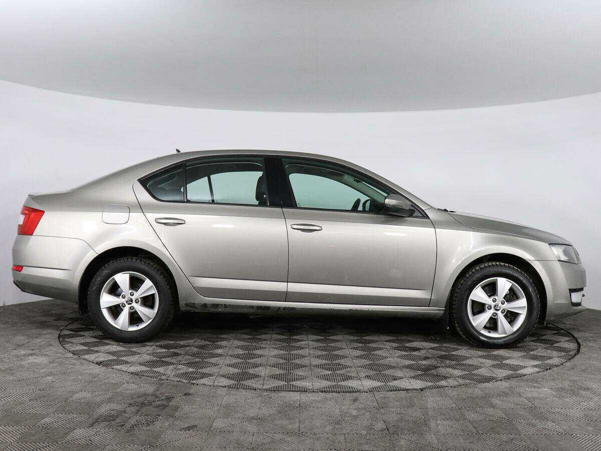 Skoda Octavia с пробегом — 2016 год. Фото: #2