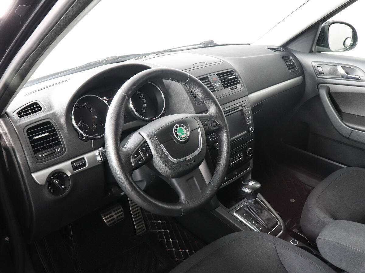 Skoda Yeti с пробегом — 2012 год. Фото: #8