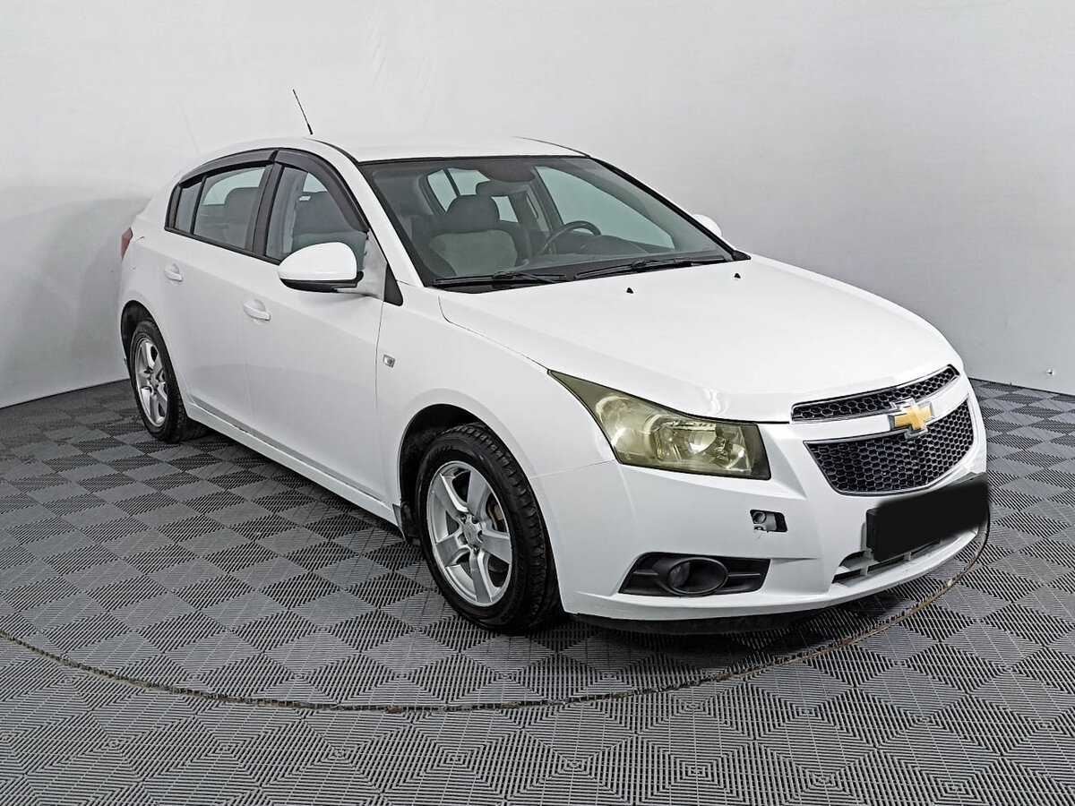 Chevrolet Cruze с пробегом — 2012 год. Фото: #2