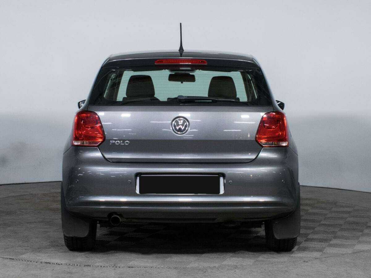 Volkswagen Polo с пробегом — 2012 год. Фото: #5