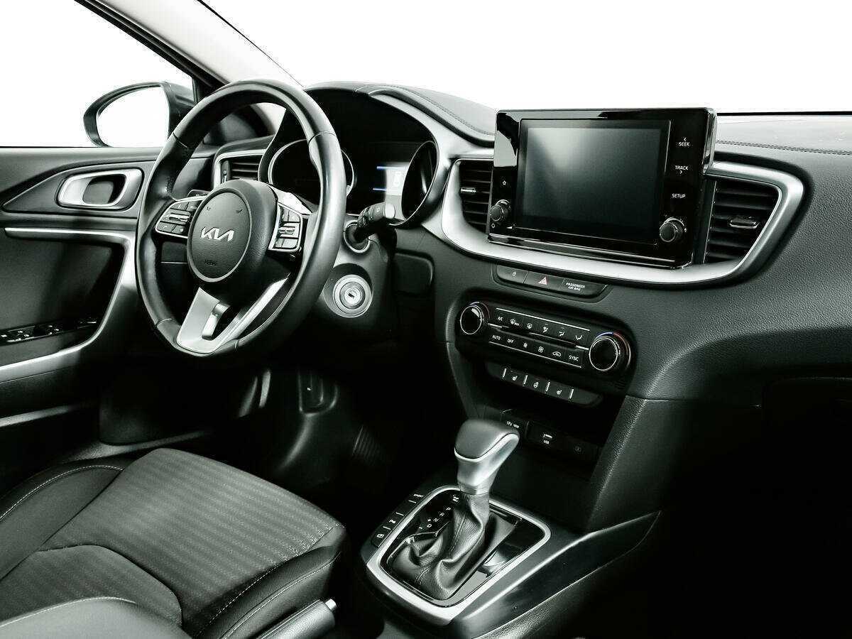 Kia Ceed с пробегом — 2022 год. Фото: #8