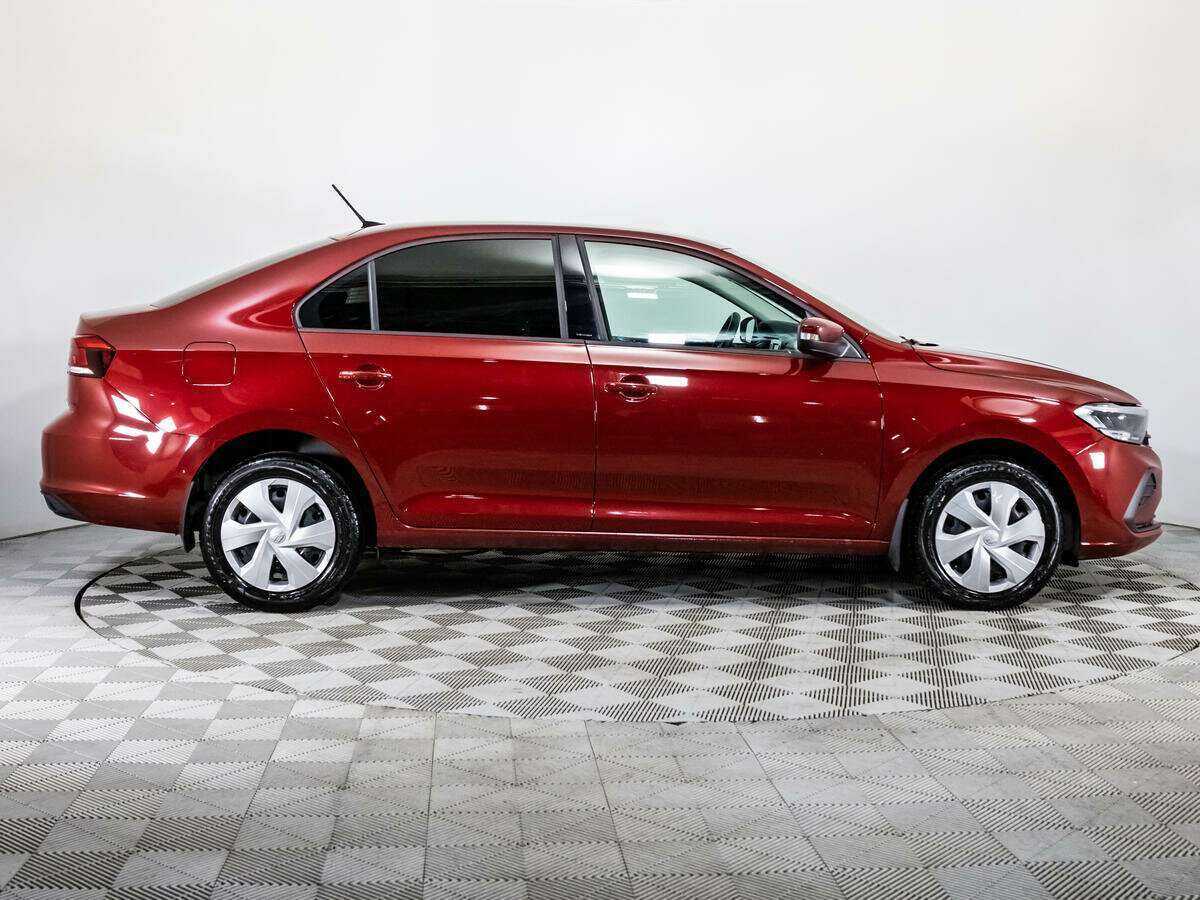 Volkswagen Polo с пробегом — 2020 год. Фото: #3