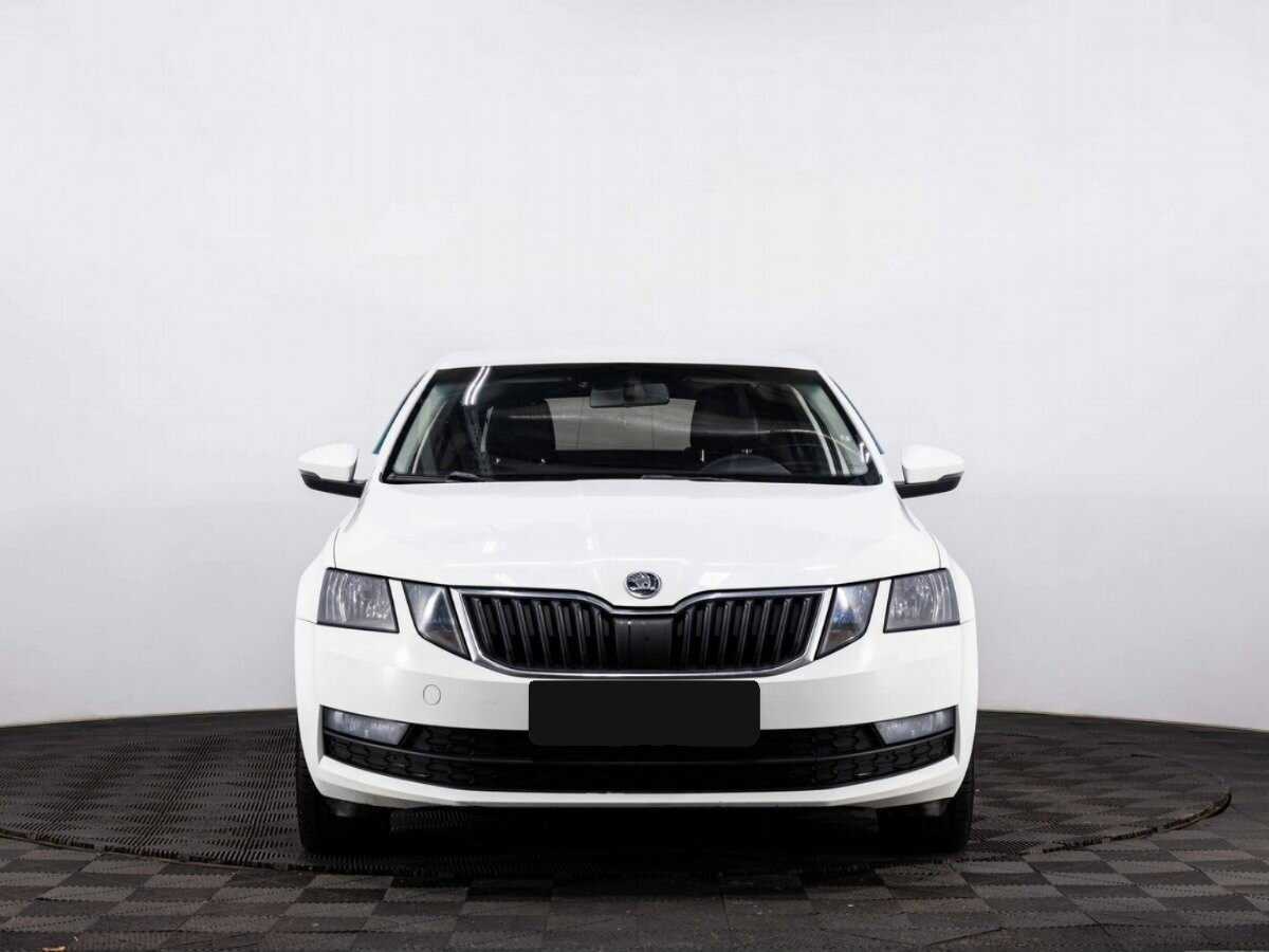 Skoda Octavia с пробегом — 2018 год. Фото: #1