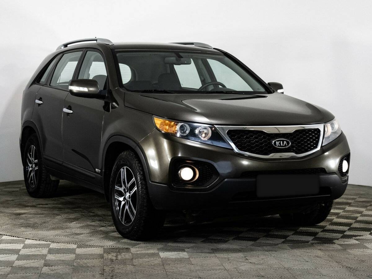 Kia Sorento с пробегом — 2012 год. Фото: #2
