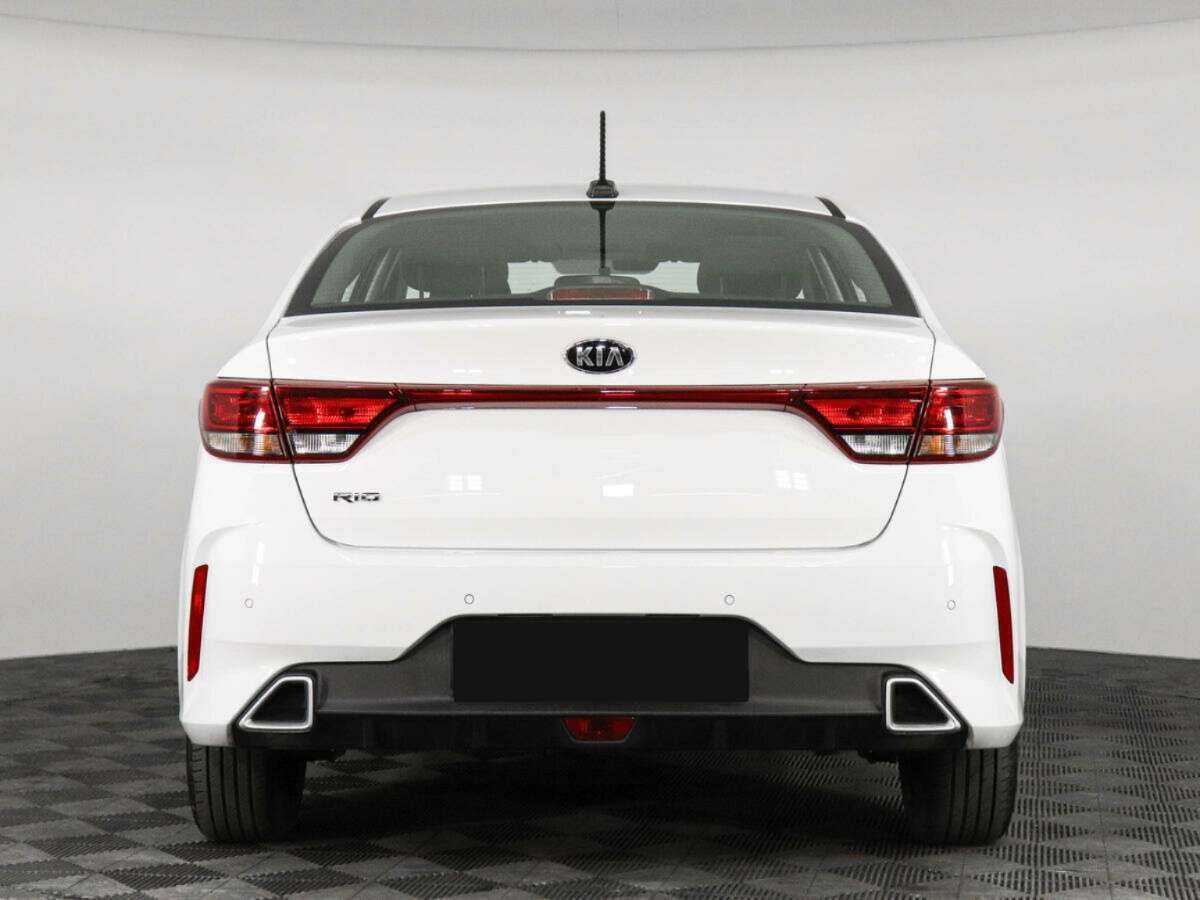 Kia Rio с пробегом — 2021 год. Фото: #5