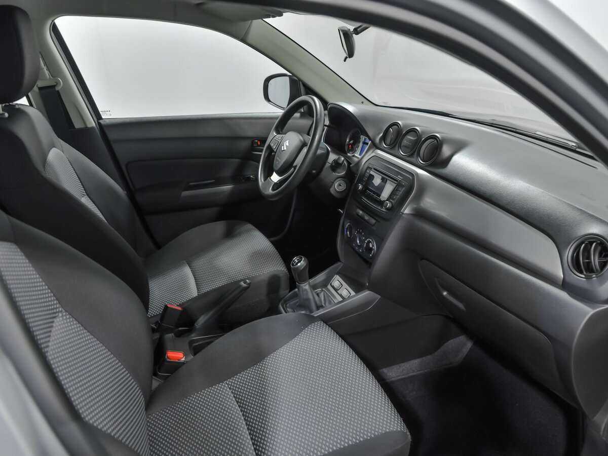 Suzuki Vitara с пробегом — 2018 год. Фото: #12