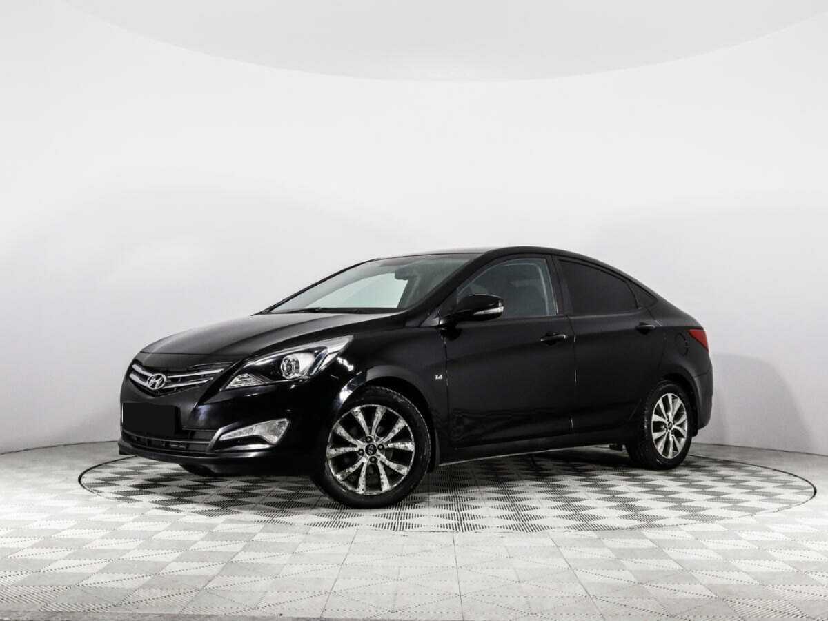 Hyundai Solaris с пробегом — 2015 год. Посмотреть фото