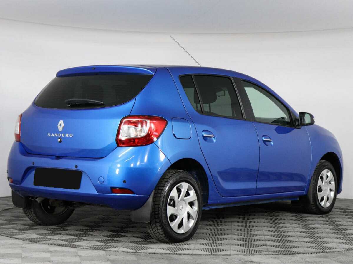 Renault Sandero с пробегом — 2016 год. Фото: #4