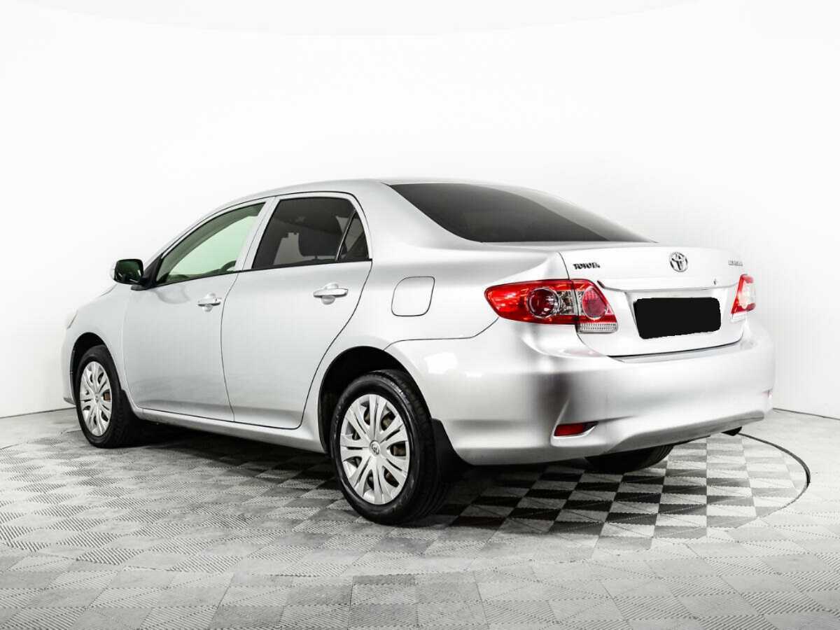 Toyota Corolla с пробегом — 2012 год. Фото: #6