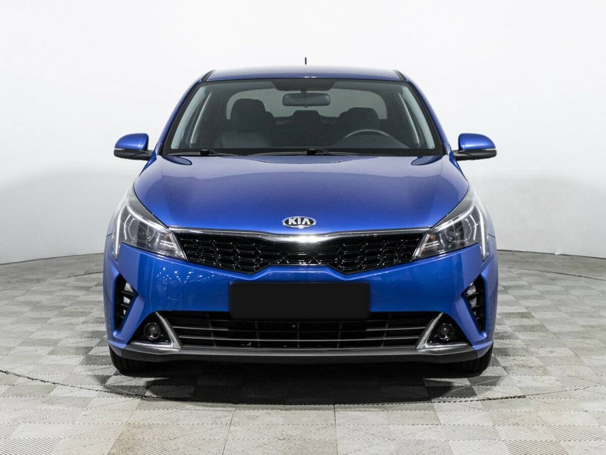 Kia Rio с пробегом — 2020 год. Фото: #1