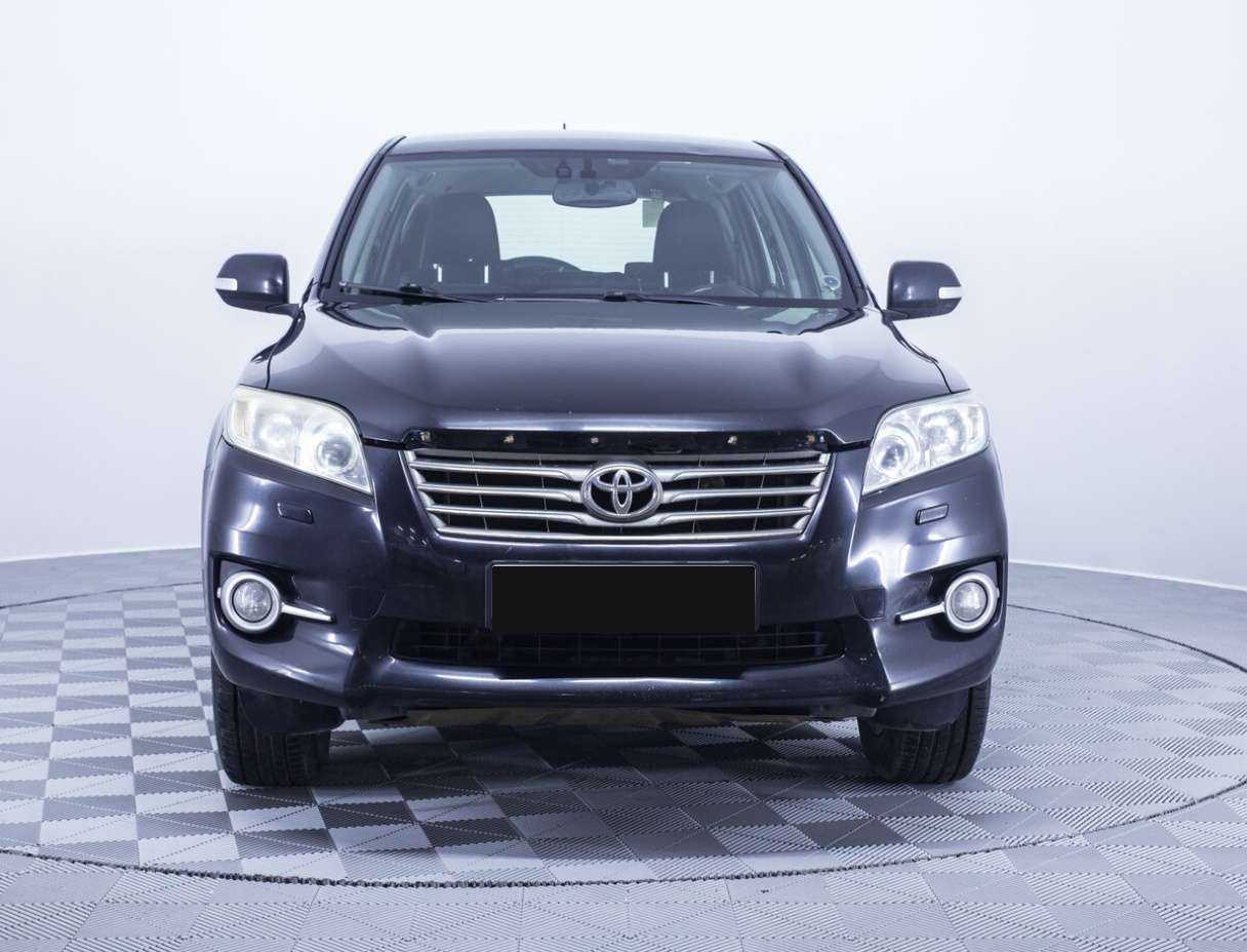Toyota RAV4 с пробегом — 2012 год. Фото: #1