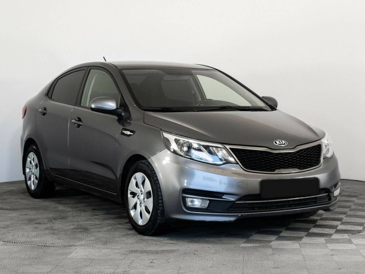 Kia Rio с пробегом — 2017 год. Фото: #2