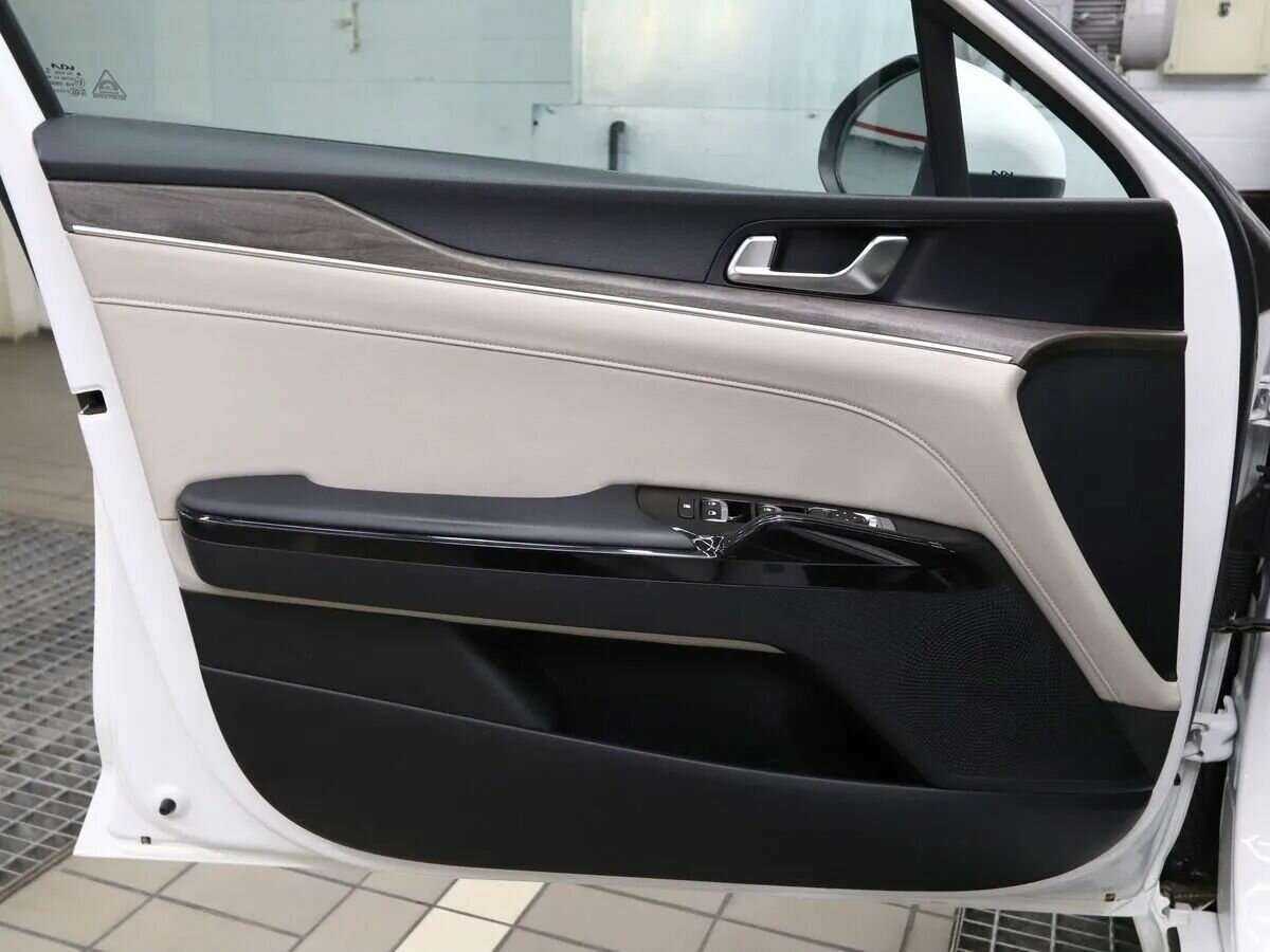 Kia K5 с пробегом — 2021 год. Фото: #3